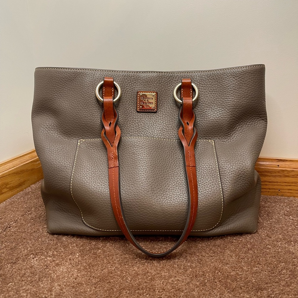 Dooney & Bourke: Pebble Grain Small Tammy Tote